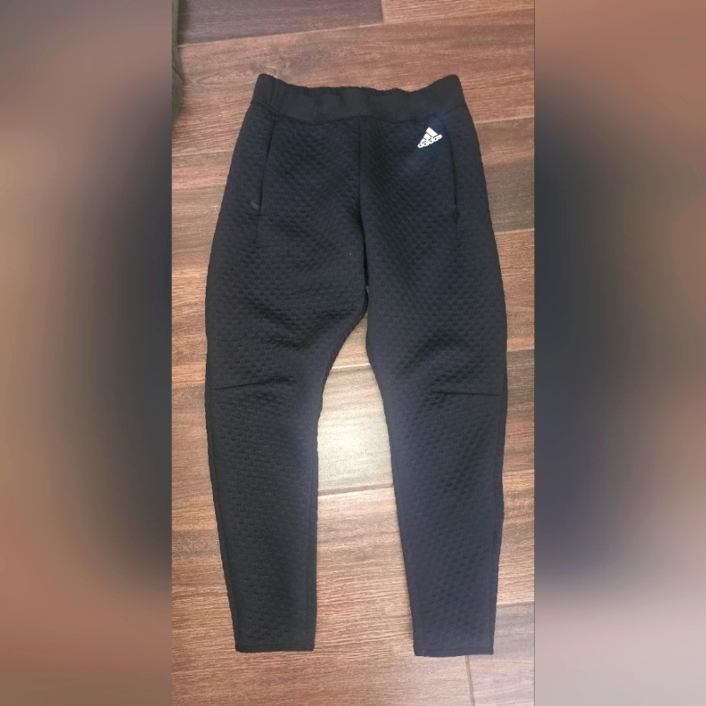 PRIMEBLUE ADIDAS PANT TRACK SZ Small MADE WITH OCEAN PLASTIC